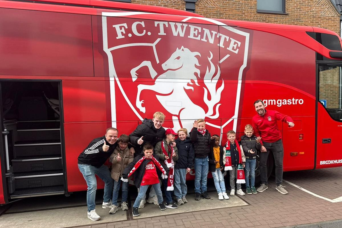 GFC JO8-2 naar FC Twente - Volendam